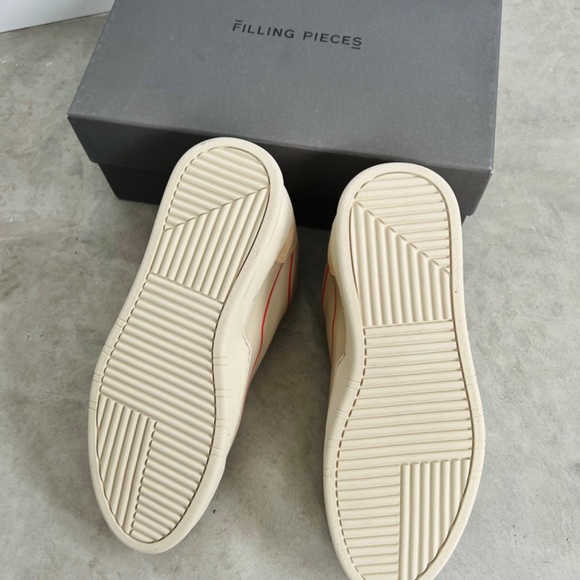 Sneakers - Filling Pieces - Picture 3 of 3